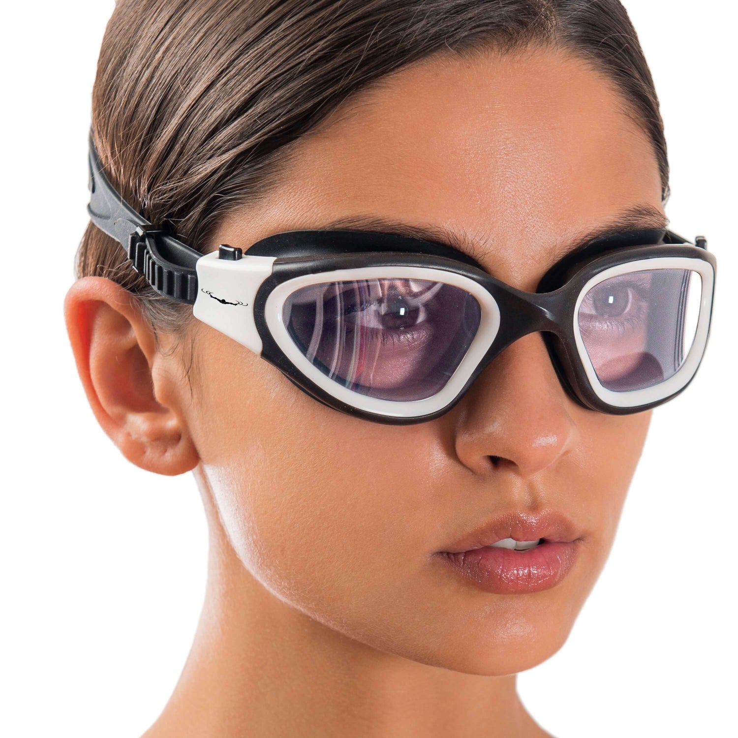 AQTIVAQUA DX Wide View Swim Goggles + Exclusive Design Case